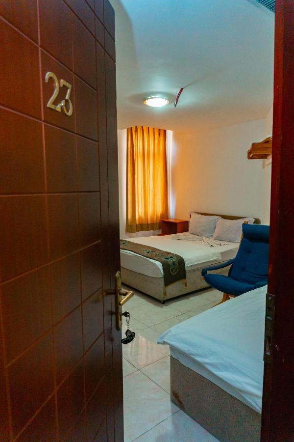 White Horse Hotel Baku Luaran gambar