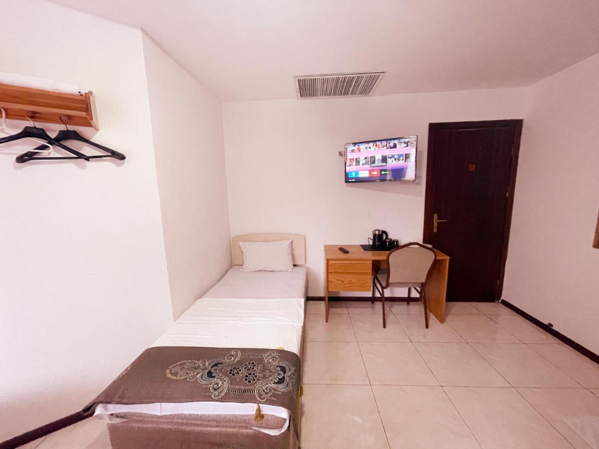 White Horse Hotel Baku Luaran gambar